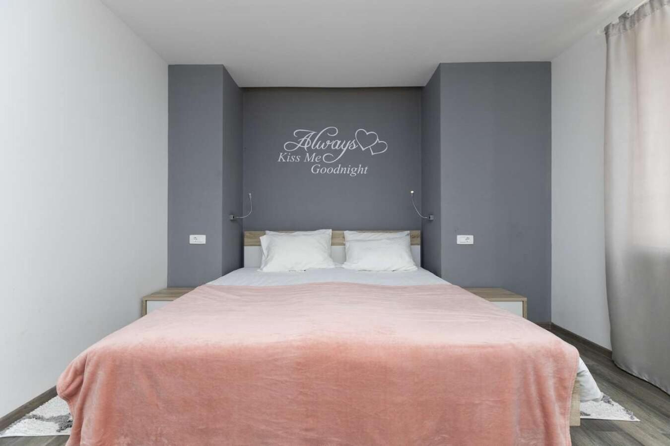 Villa Viscum In Central Istria For 8 Persons With Large Garden - Pet Friendly Pazin Luaran gambar