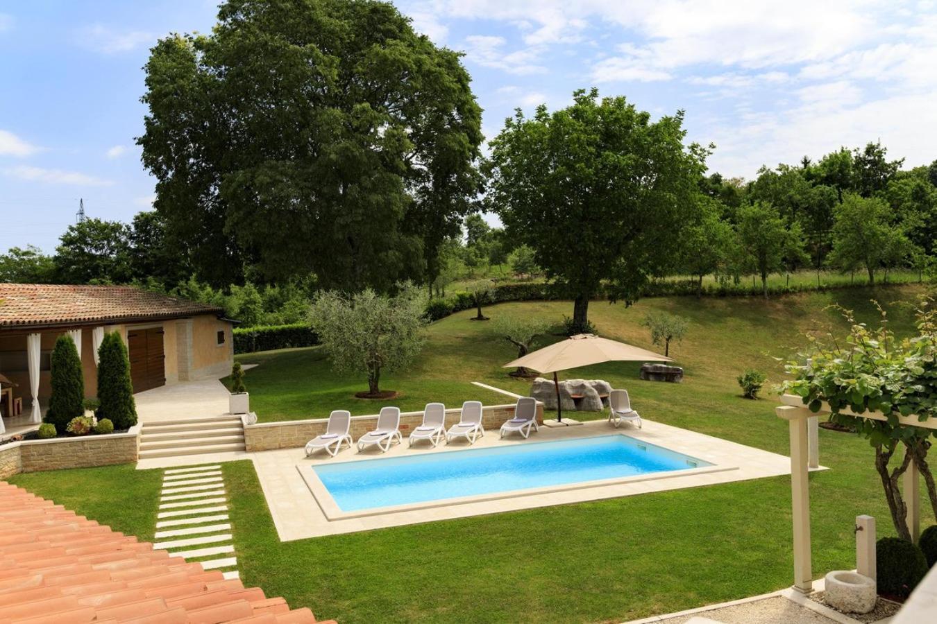 Villa Viscum In Central Istria For 8 Persons With Large Garden - Pet Friendly Pazin Luaran gambar